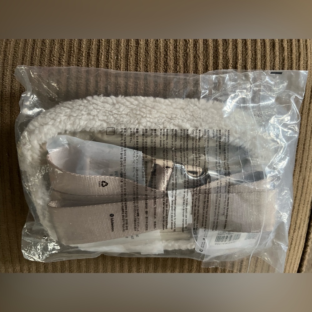 lululemon Everywhere belt bag fleece - Picture 3 of 4